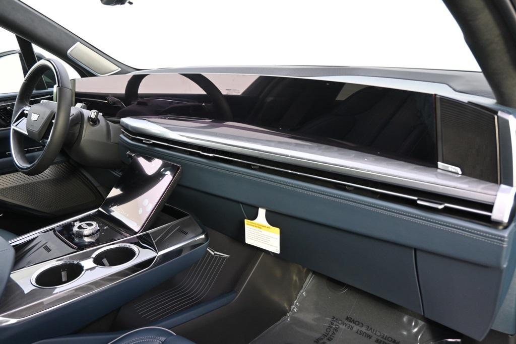 new 2025 Cadillac Escalade IQ car, priced at $156,665