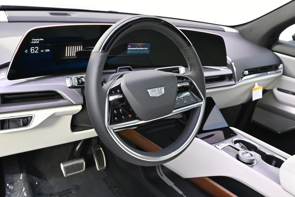 new 2026 Cadillac VISTIQ car, priced at $79,915
