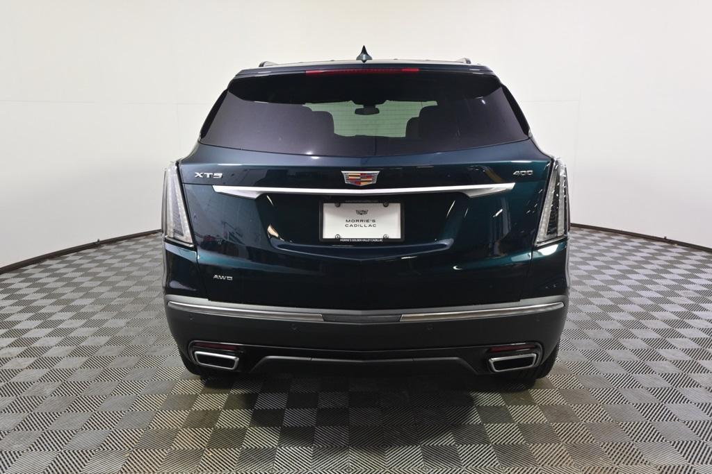 new 2025 Cadillac XT5 car, priced at $59,415