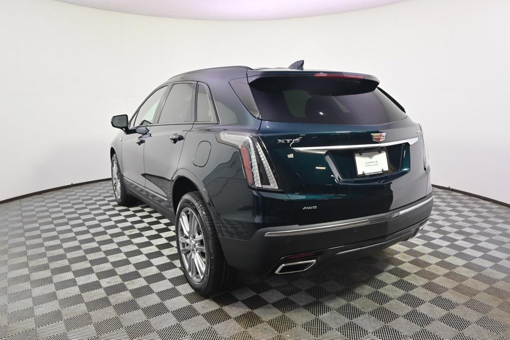 new 2025 Cadillac XT5 car, priced at $59,415