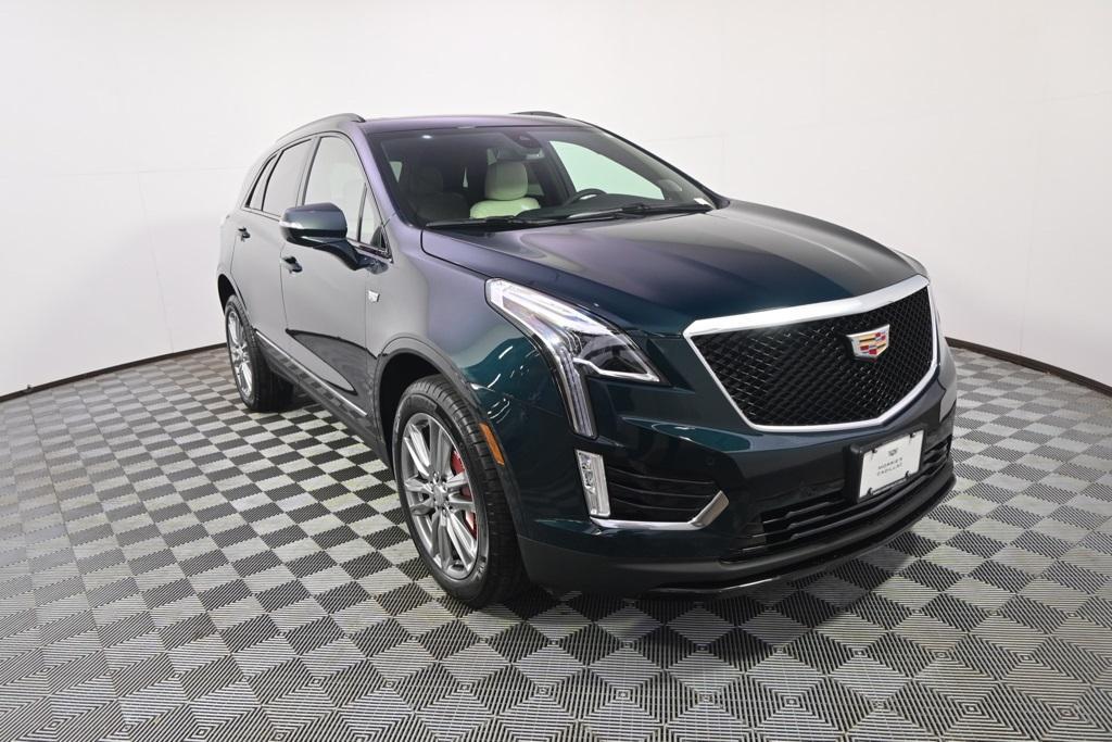 new 2025 Cadillac XT5 car, priced at $59,415