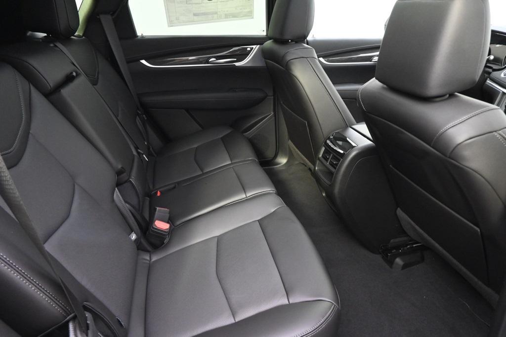 new 2025 Cadillac XT5 car, priced at $63,590