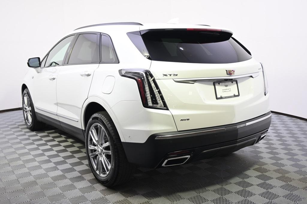 new 2025 Cadillac XT5 car, priced at $63,090