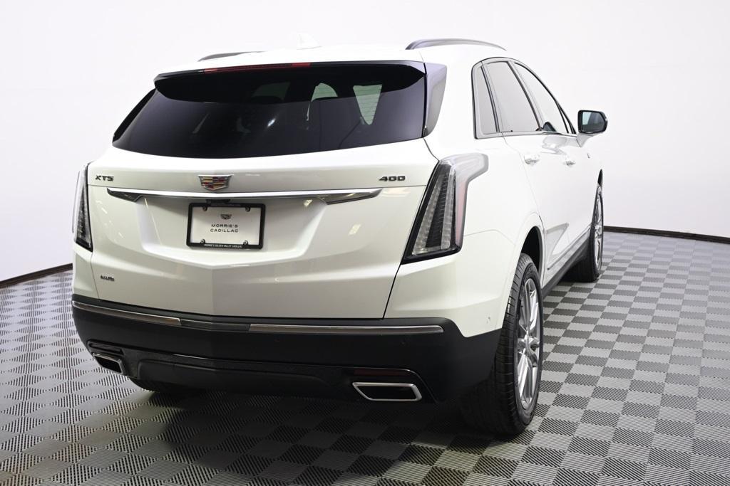 new 2025 Cadillac XT5 car, priced at $63,090