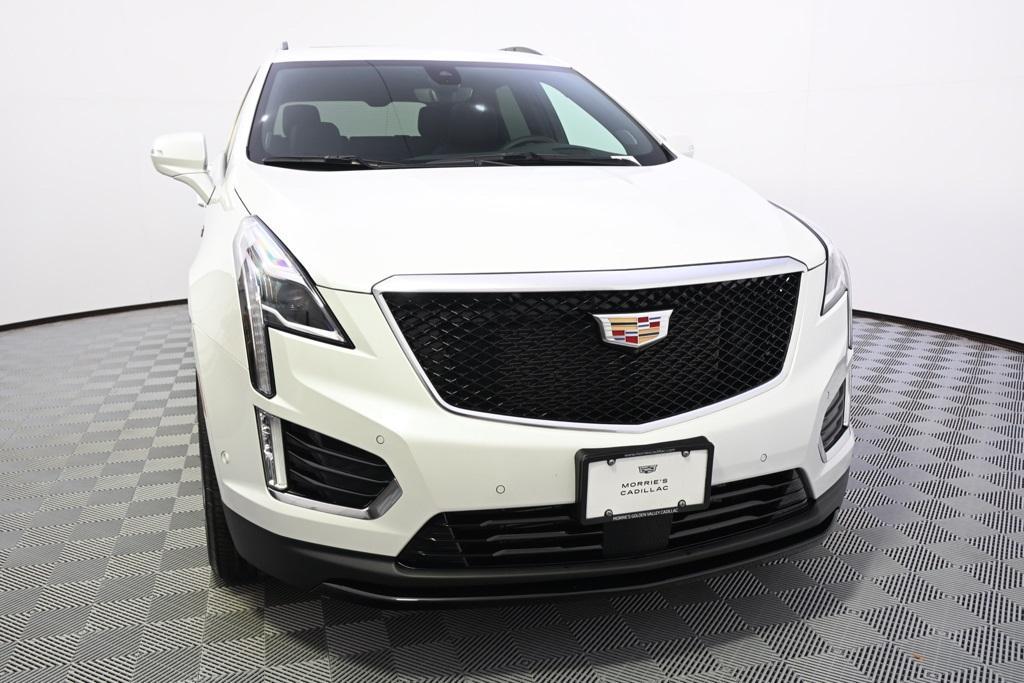 new 2025 Cadillac XT5 car, priced at $63,090