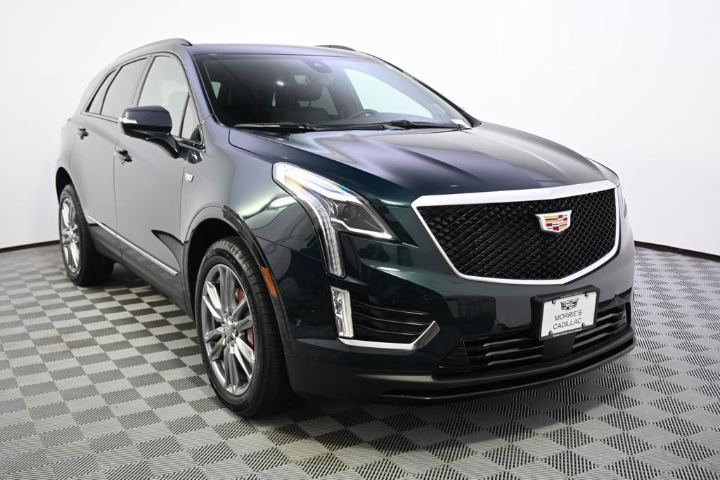 new 2025 Cadillac XT5 car, priced at $58,998
