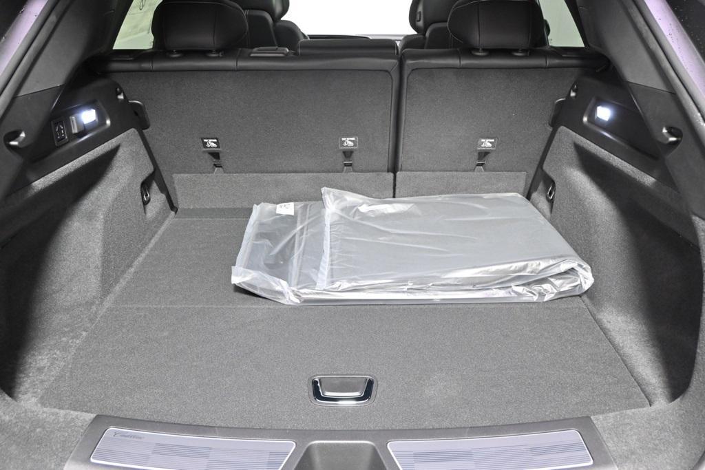 new 2025 Cadillac LYRIQ car, priced at $69,615