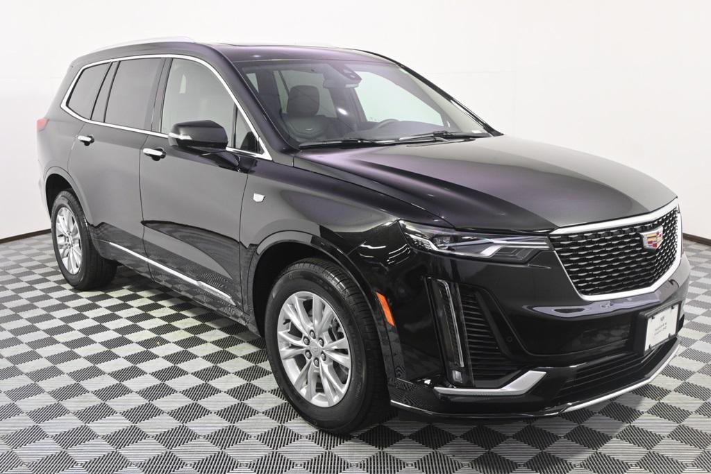 new 2025 Cadillac XT6 car, priced at $51,215