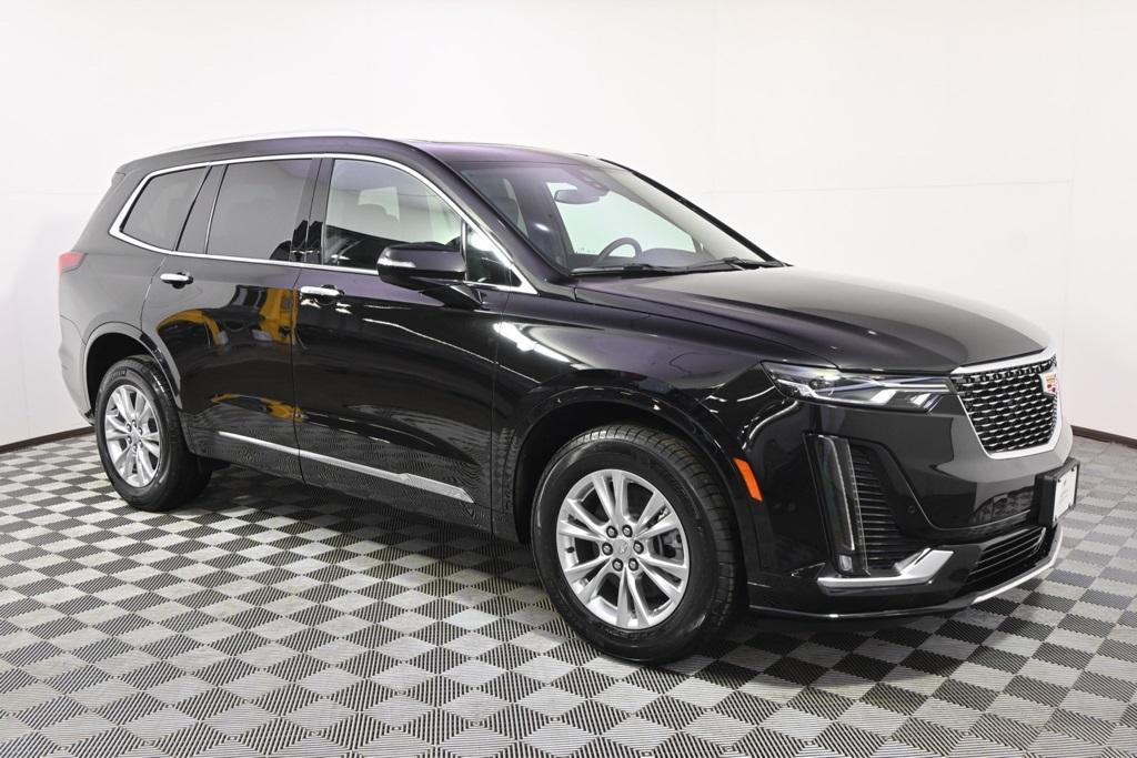 new 2025 Cadillac XT6 car, priced at $51,215