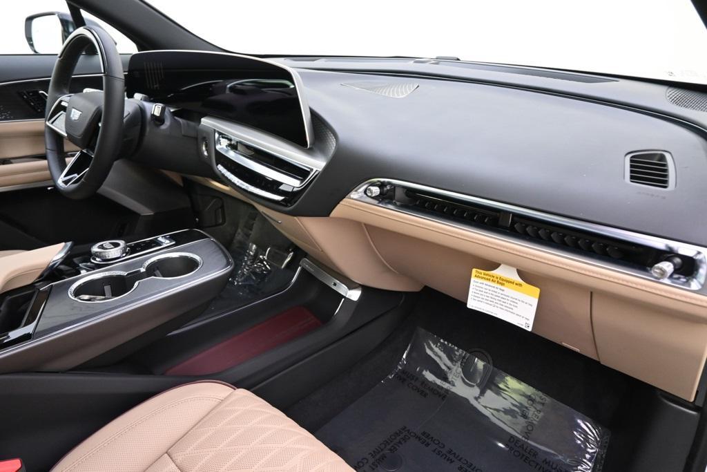new 2025 Cadillac LYRIQ car, priced at $79,500