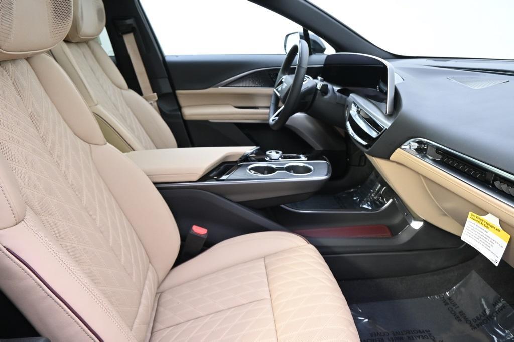 new 2025 Cadillac LYRIQ car, priced at $79,500