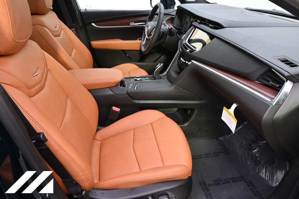 new 2024 Cadillac XT5 car, priced at $56,790