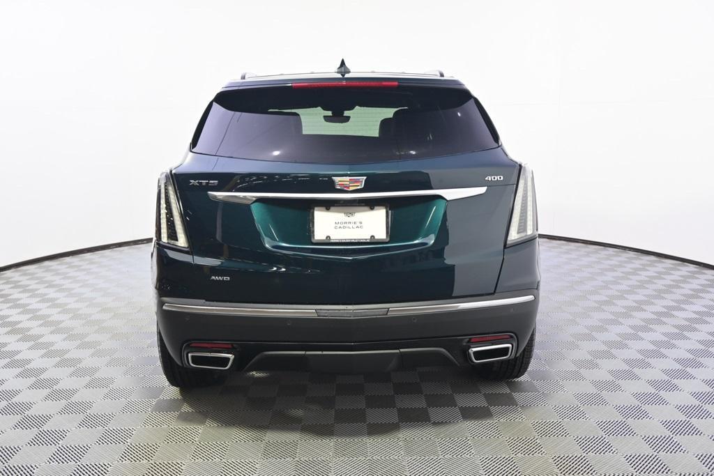 new 2025 Cadillac XT5 car, priced at $64,205