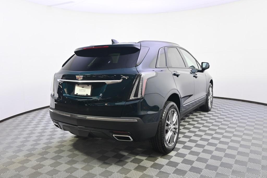 new 2025 Cadillac XT5 car, priced at $64,205