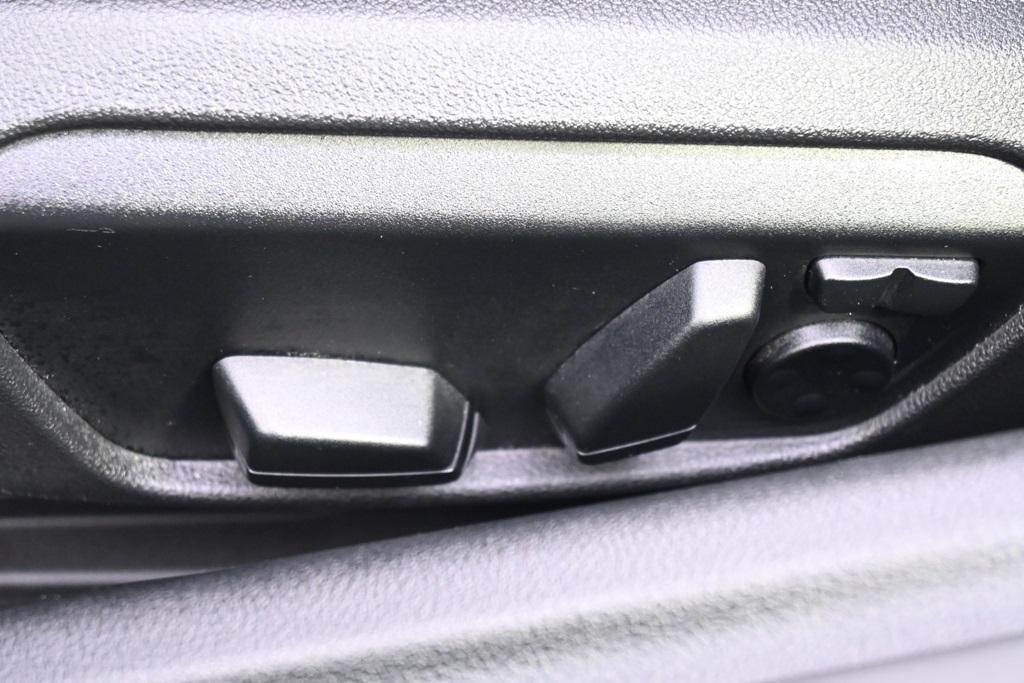 used 2021 BMW Z4 car, priced at $36,555