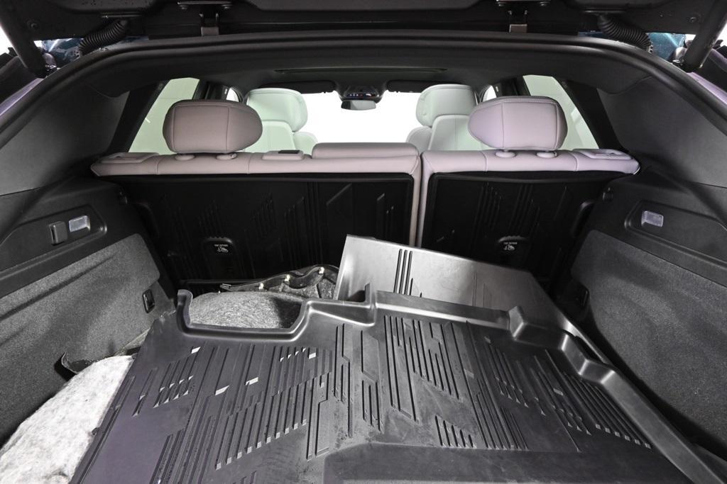 new 2025 Cadillac LYRIQ car, priced at $61,397