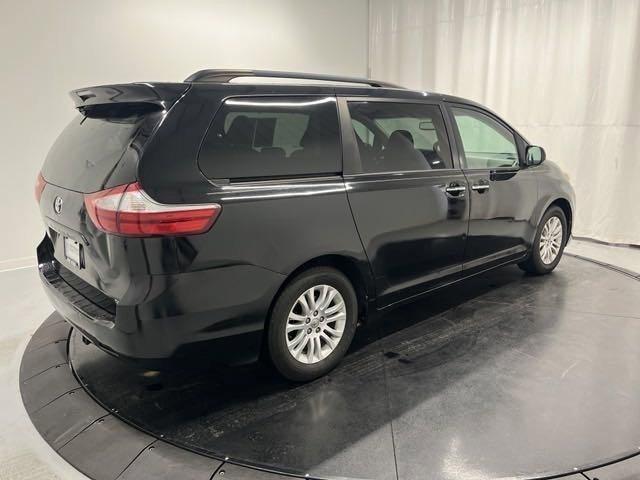 used 2016 Toyota Sienna car, priced at $11,250