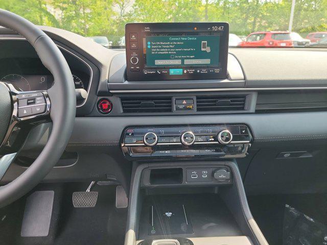 new 2025 Honda Pilot car, priced at $52,070