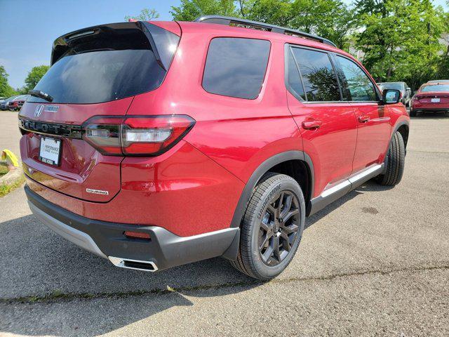 new 2025 Honda Pilot car, priced at $52,070