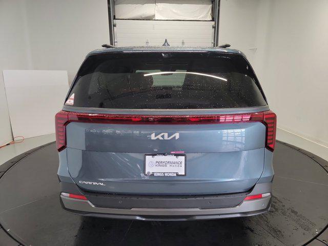 used 2025 Kia Carnival car, priced at $43,433