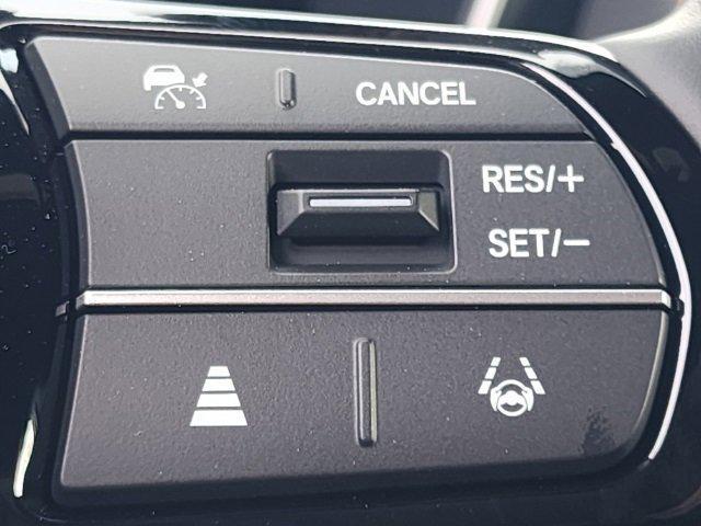 used 2025 Honda Pilot car, priced at $39,928