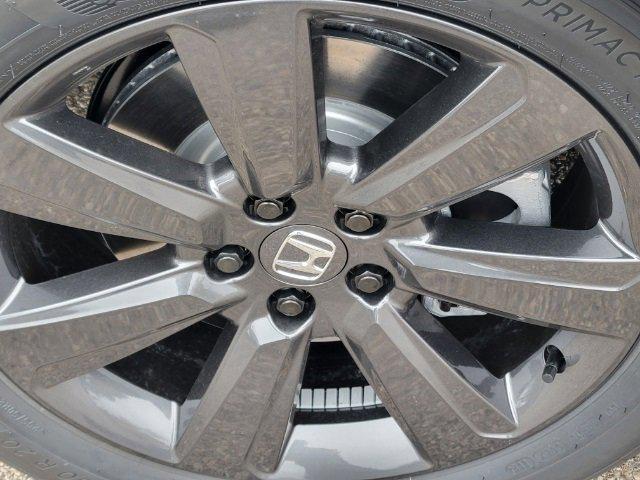 used 2025 Honda Pilot car, priced at $39,928