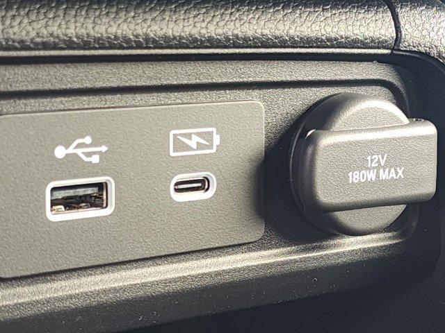 used 2025 Honda Pilot car, priced at $39,928