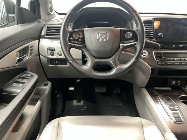 used 2022 Honda Pilot car, priced at $31,140