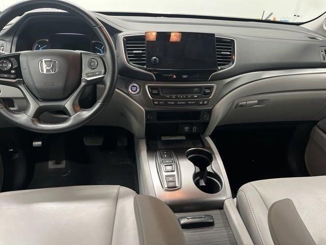 used 2022 Honda Pilot car, priced at $31,140