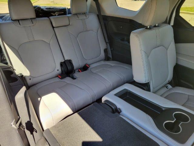 new 2025 Honda Pilot car, priced at $47,075
