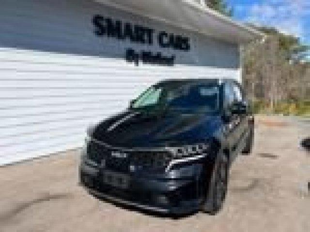 used 2022 Kia Sorento Hybrid car, priced at $26,999