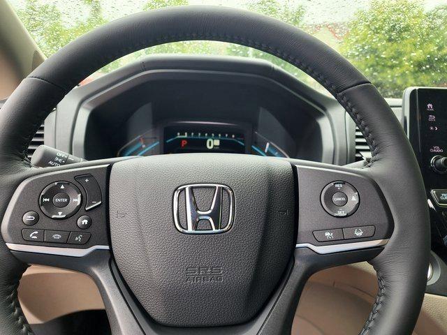 used 2024 Honda Odyssey car, priced at $37,998