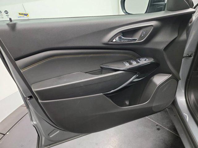 used 2025 Chevrolet Trax car, priced at $22,452