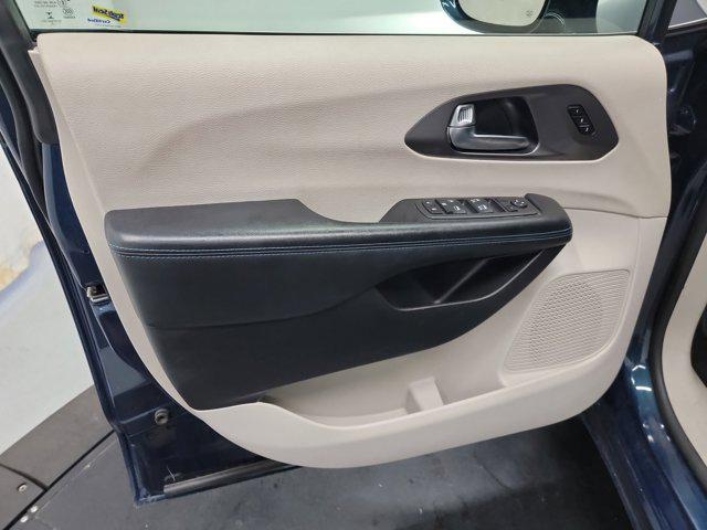 used 2021 Chrysler Pacifica car, priced at $20,468