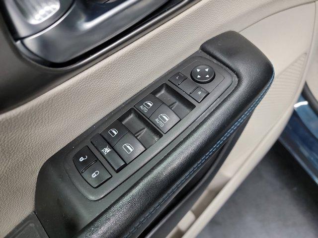used 2021 Chrysler Pacifica car, priced at $20,468