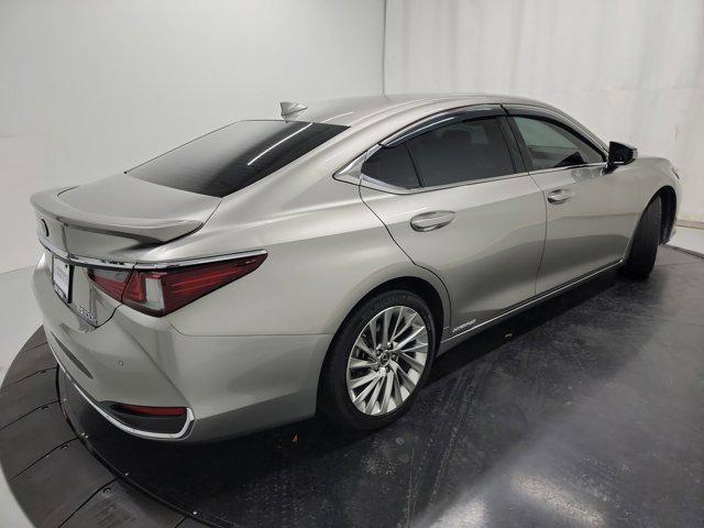 used 2021 Lexus ES 300h car, priced at $28,372