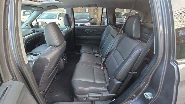 used 2022 Honda Pilot car, priced at $33,133