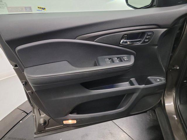 used 2023 Honda Ridgeline car, priced at $32,976
