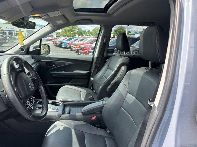 used 2022 Honda Pilot car, priced at $34,068