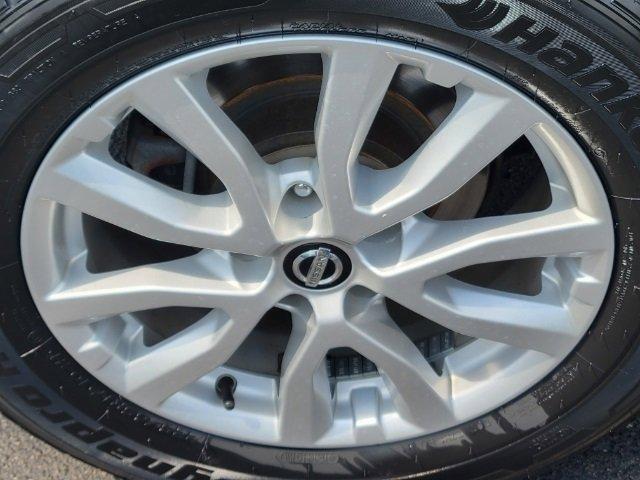 used 2017 Nissan Rogue car, priced at $16,112