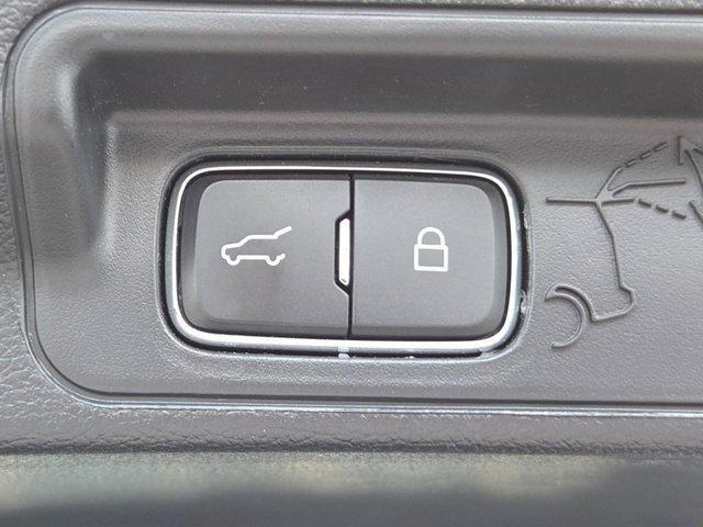 used 2022 Ford Explorer car, priced at $27,982