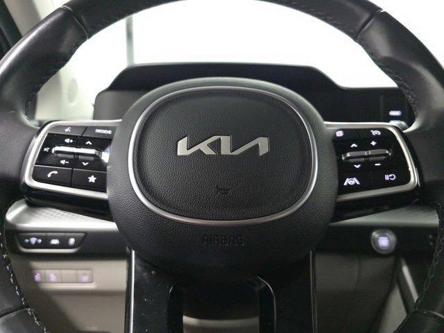 used 2023 Kia Carnival car, priced at $29,998