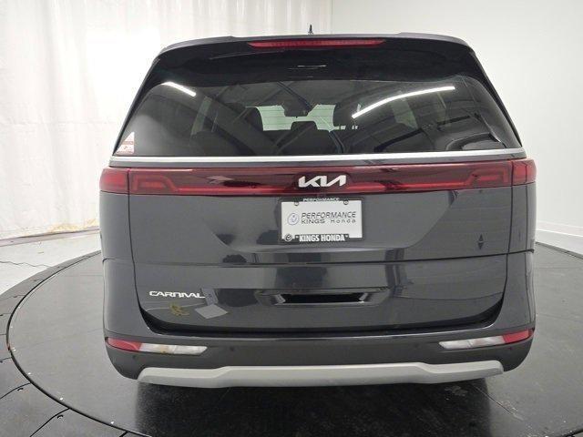 used 2023 Kia Carnival car, priced at $29,998