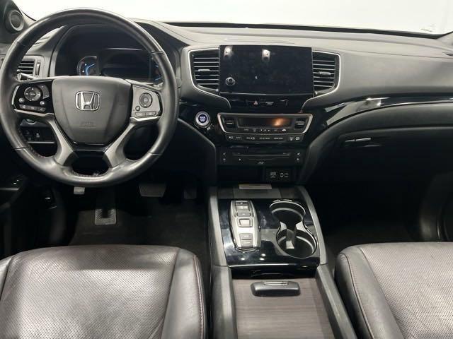 used 2022 Honda Pilot car, priced at $35,738