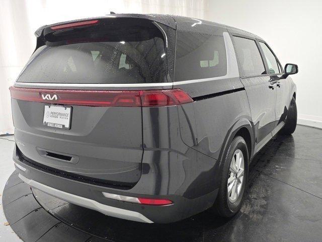 used 2023 Kia Carnival car, priced at $33,234