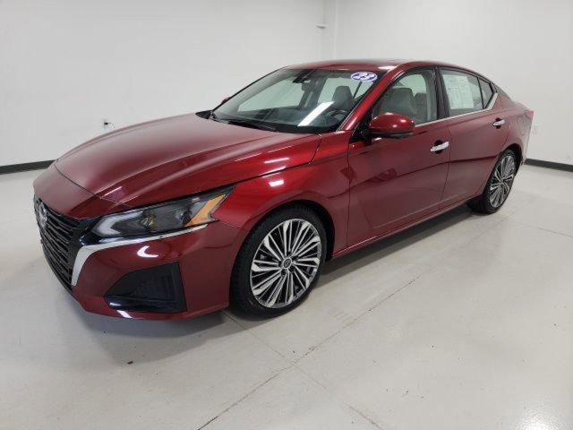 used 2023 Nissan Altima car, priced at $20,692