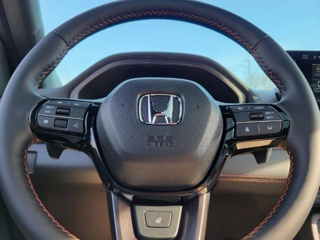 new 2025 Honda Pilot car, priced at $49,969