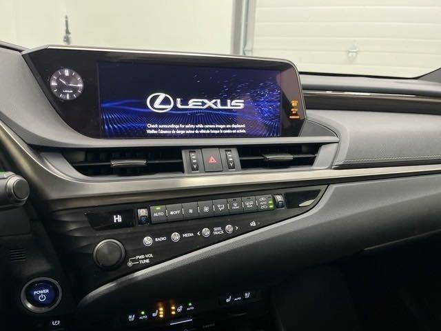 used 2019 Lexus ES 300h car, priced at $28,998