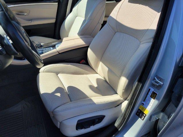 used 2016 BMW 550 car