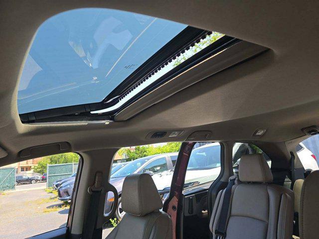 used 2018 Honda Odyssey car, priced at $22,290